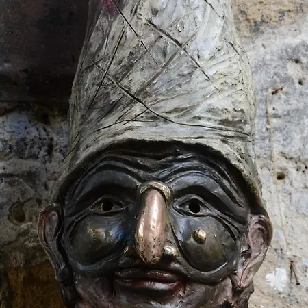 Nazionale 4* نابولي