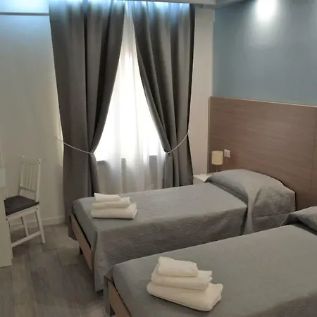 招待所 Nazionale 那不勒斯